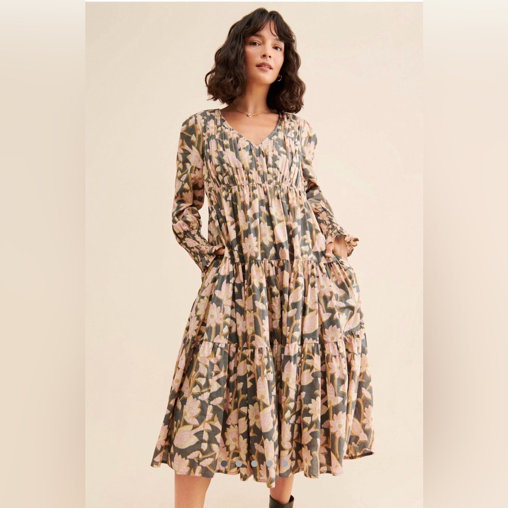 Let Me Be Waistless Floral Dress